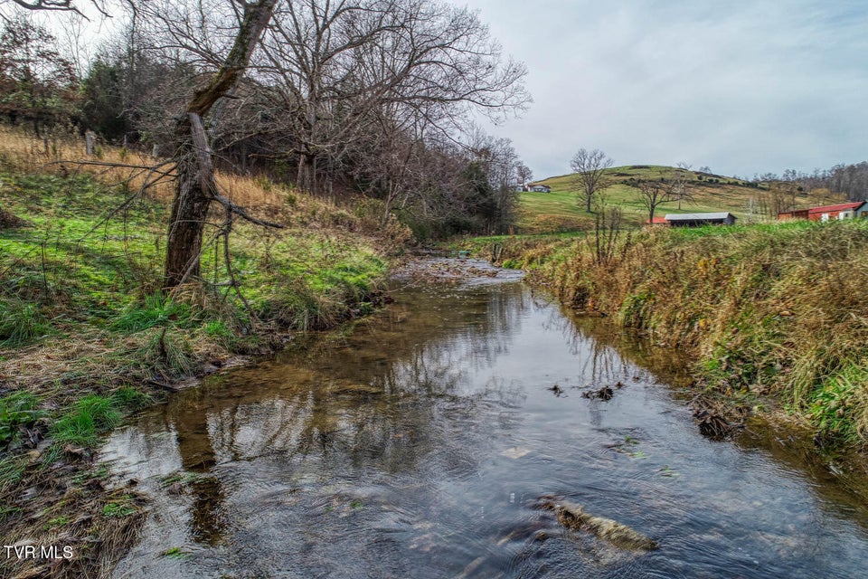 Photo #22: 321 Cross Valley Road