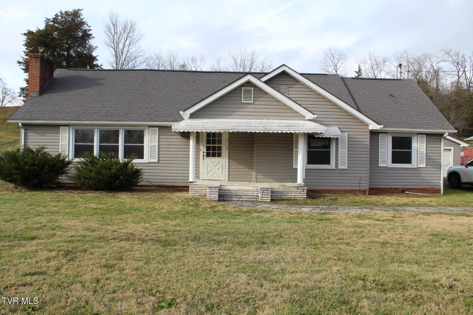 Photo #2: 4112 Sullivan Gardens Drive