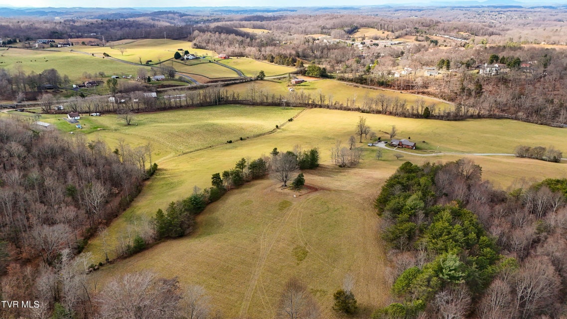 Photo #17: 2517 Sinking Creek Road