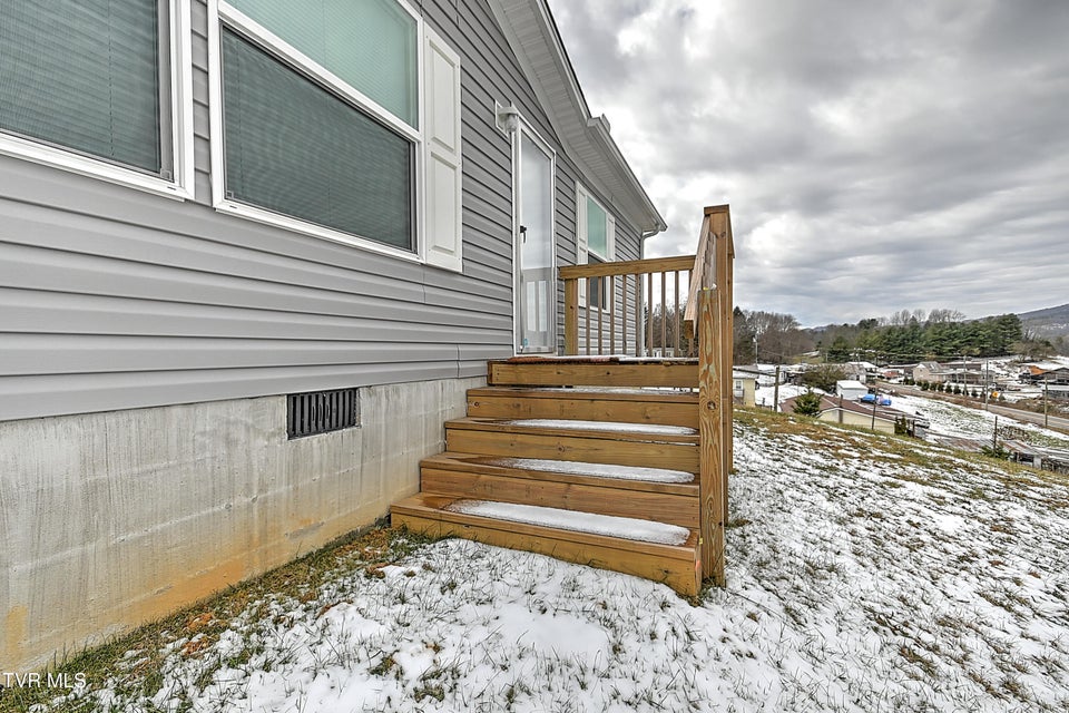 Photo #5: 3216 Unicoi Dr Drive