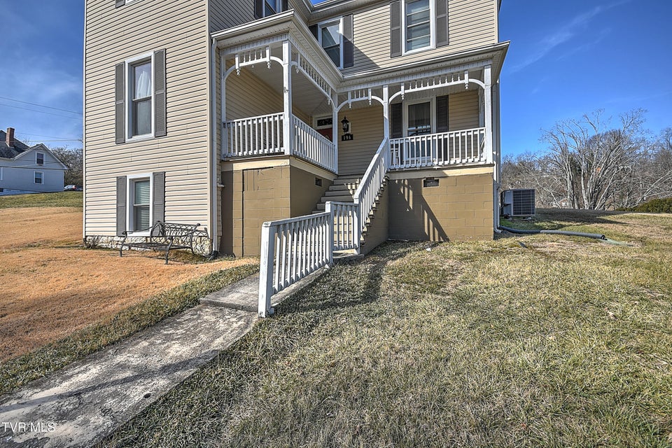 Photo #9: 196 Cypress Street