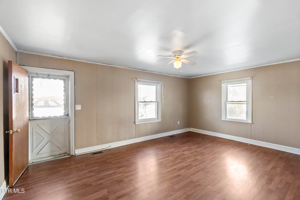 Photo #13: 1111 Forest Street