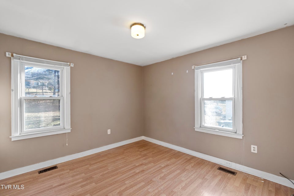 Photo #19: 1111 Forest Street