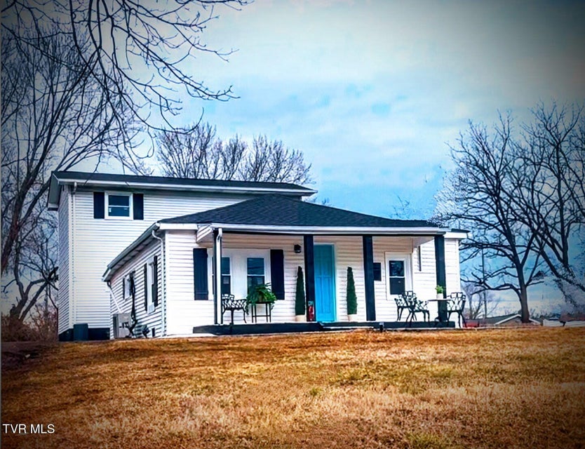 Photo #2: 1705 Millard Street