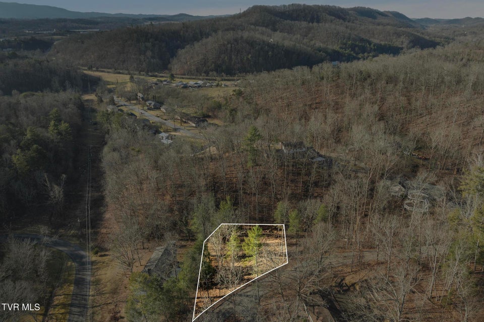 Photo #17: 146 Cloudland Drive