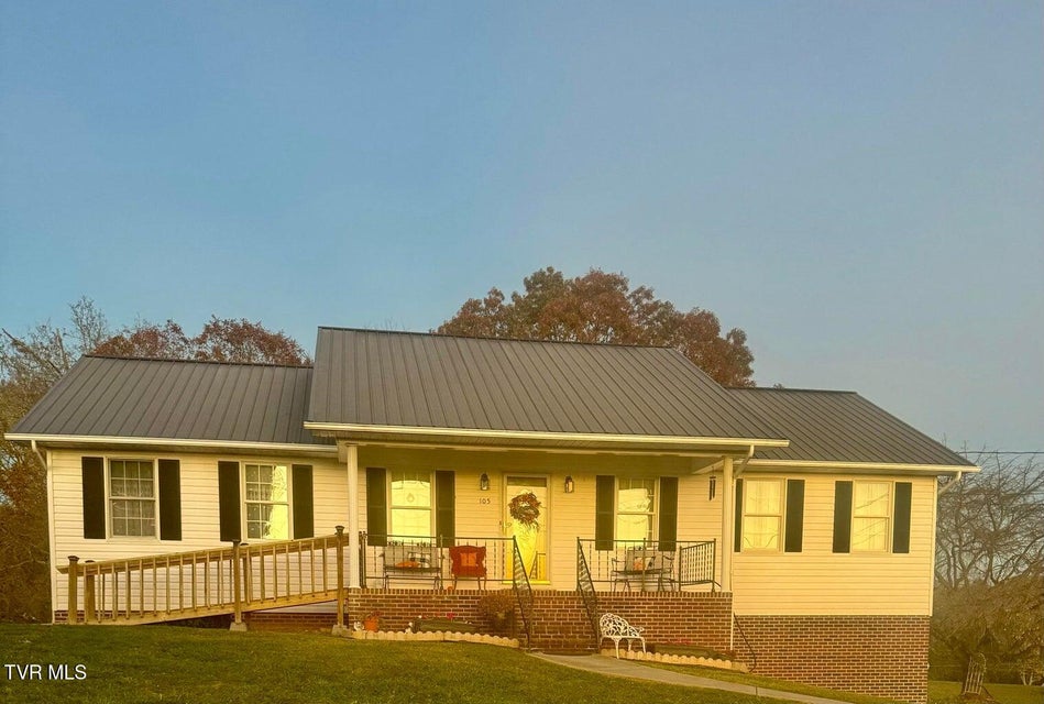 Photo #2: 105 Cheyenne Lane