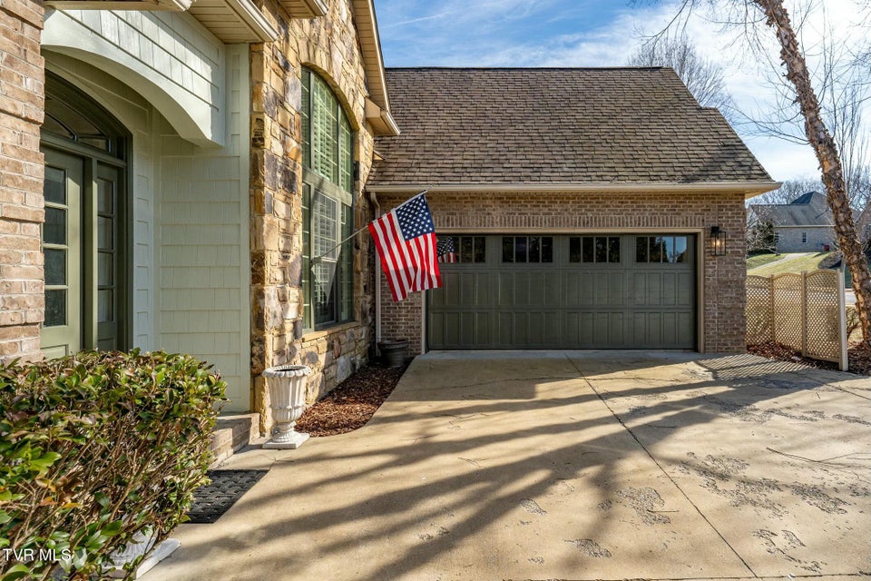 Photo #45: 1001 Willows Trace Drive