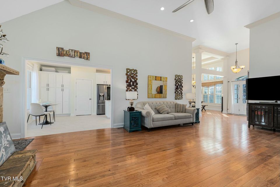 Photo #7: 1001 Willows Trace Drive