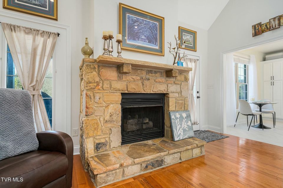 Photo #8: 1001 Willows Trace Drive