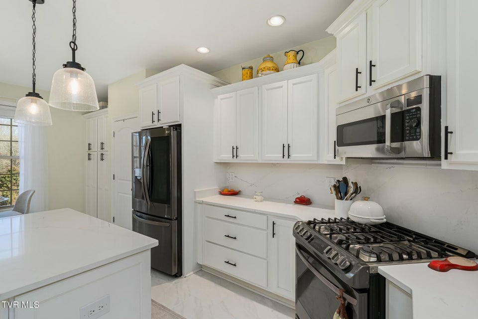 Photo #14: 1001 Willows Trace Drive