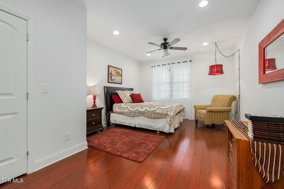 Photo #31: 1001 Willows Trace Drive