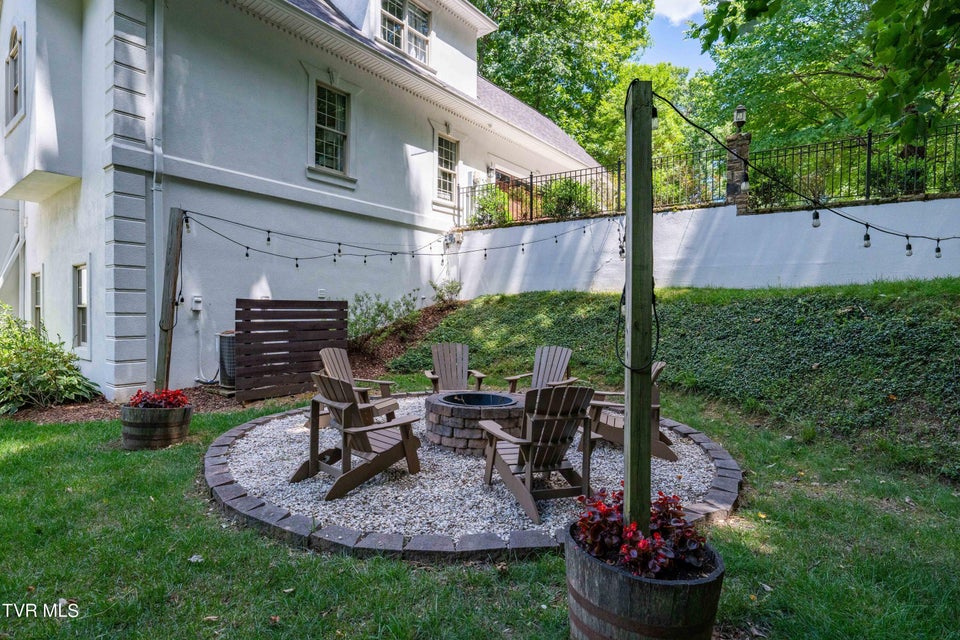 Photo #66: 112 Black Thorn Drive