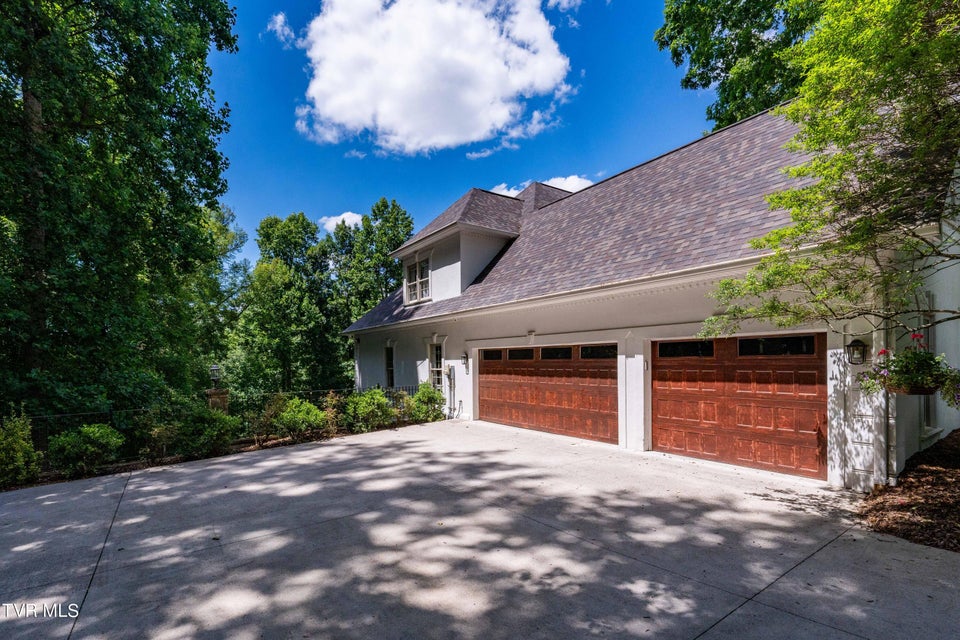 Photo #69: 112 Black Thorn Drive