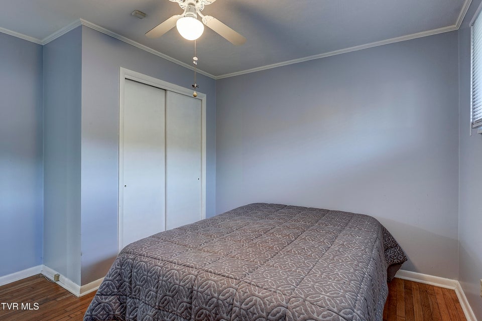 Photo #30: 910 Elm Avenue