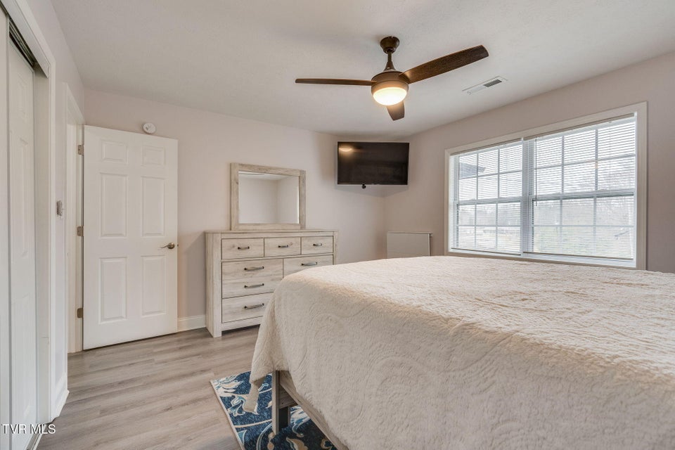 Photo #31: 1810 Parkwood Lane
