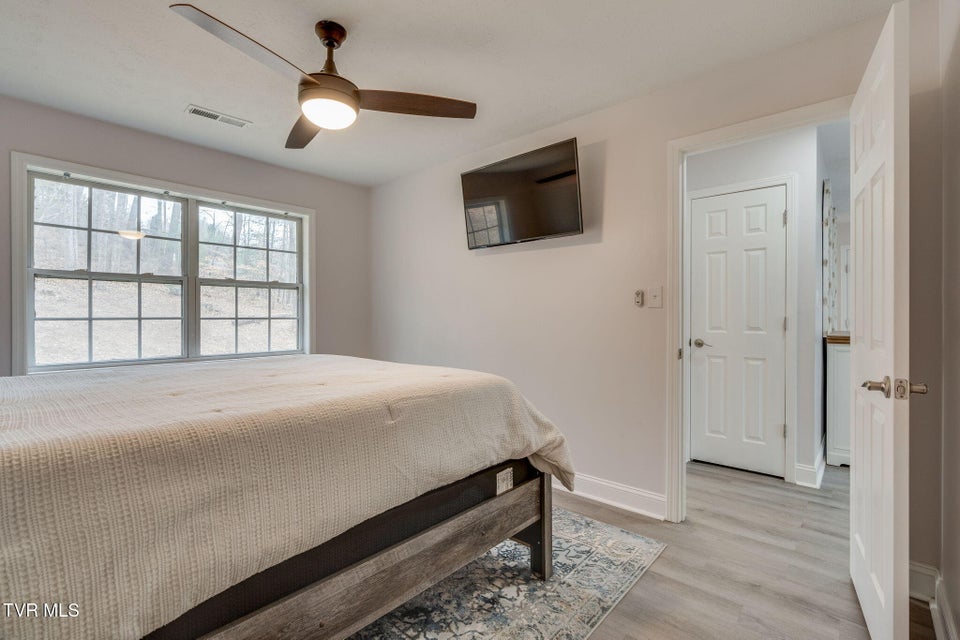 Photo #34: 1810 Parkwood Lane