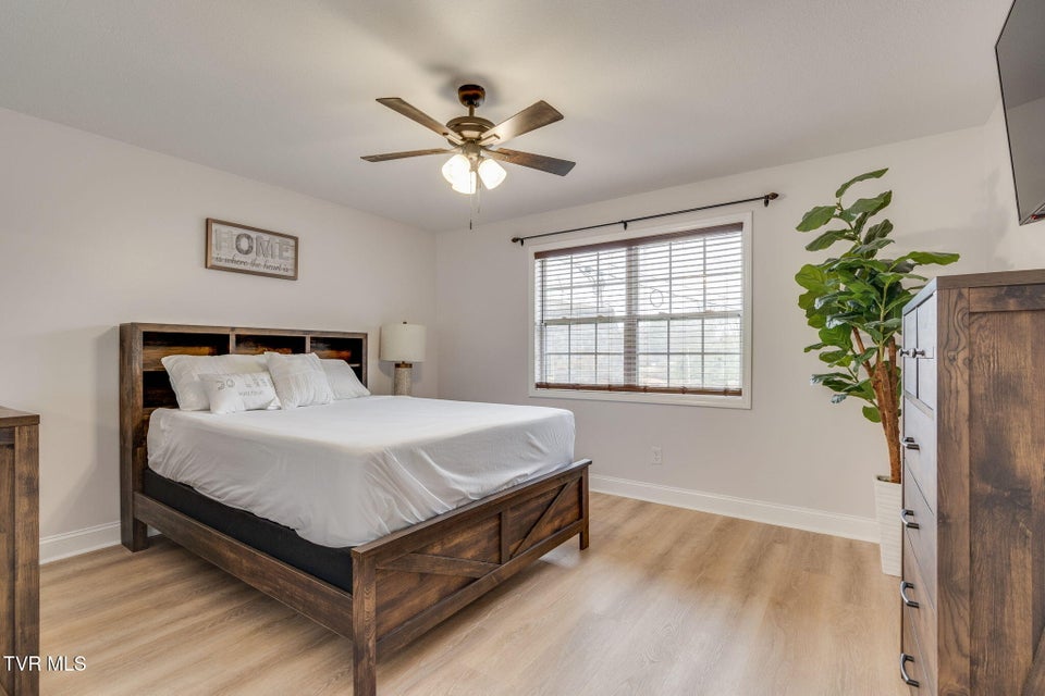 Photo #14: 1810 Parkwood Lane