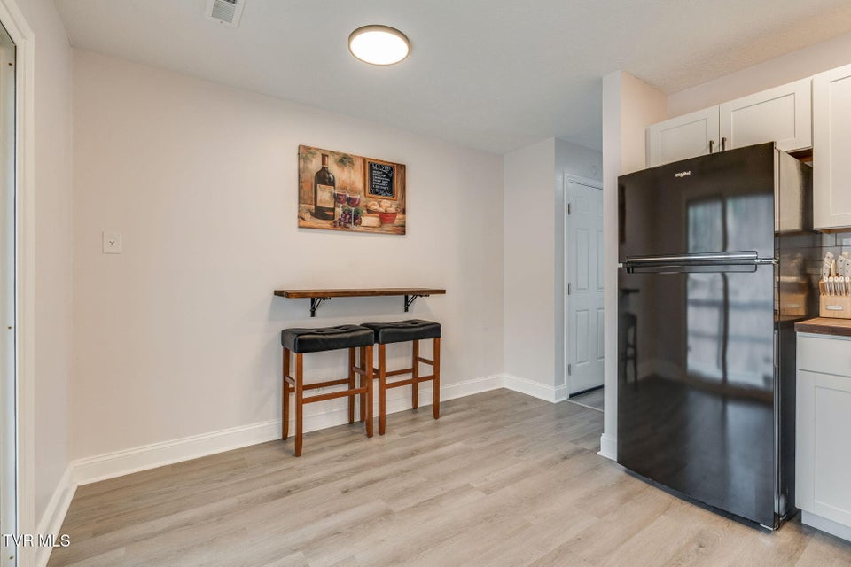 Photo #25: 1810 Parkwood Lane