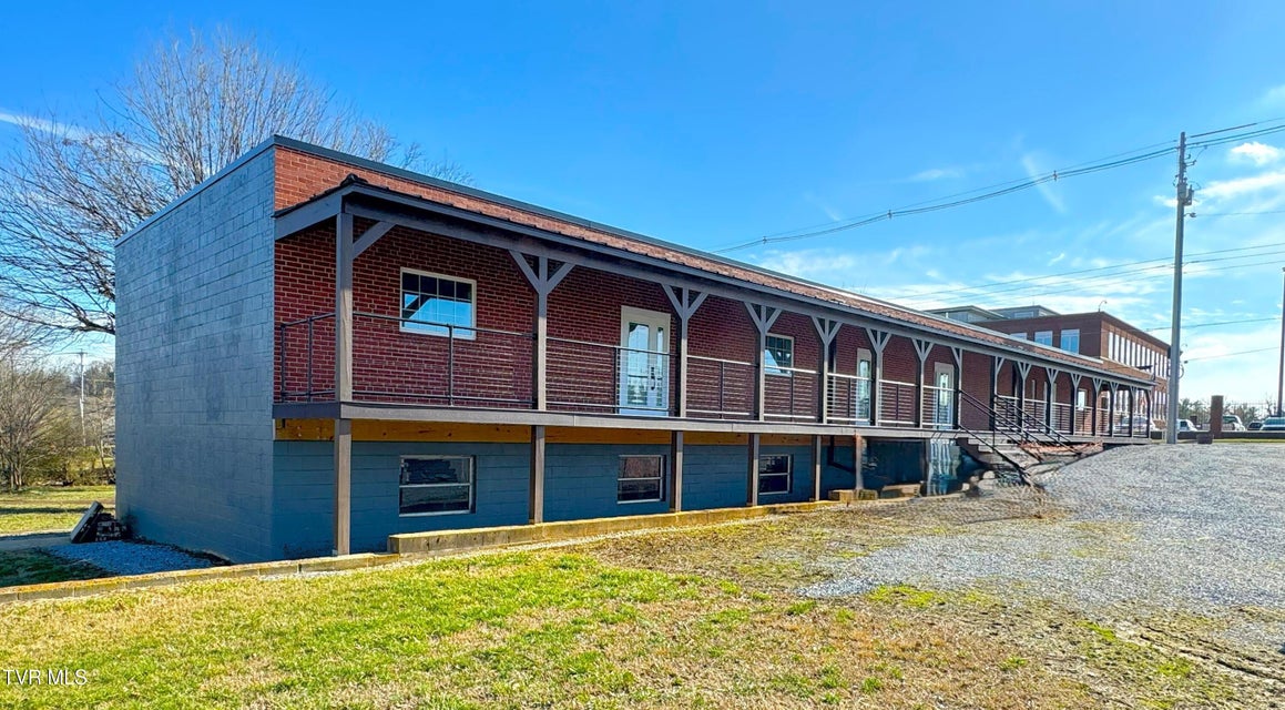 Photo #6: 210 Church Street