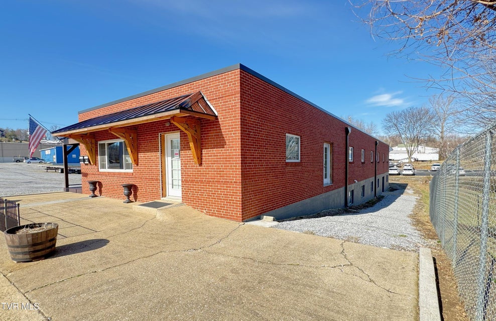 Photo #8: 210 Church Street