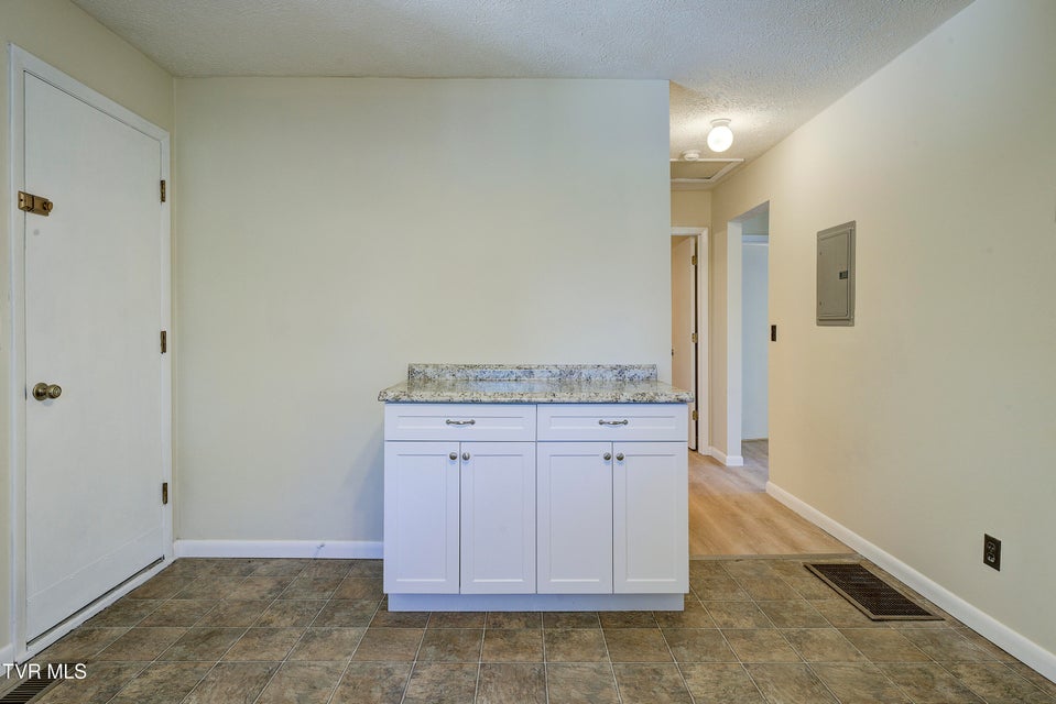 Photo #12: 1351 Cora Lane