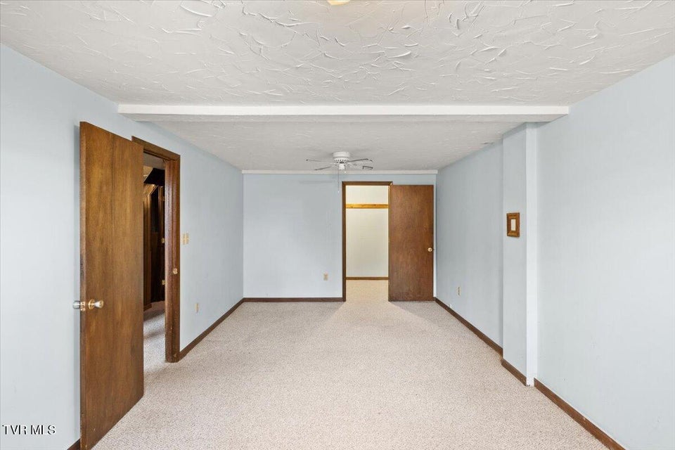 Photo #25: 716 Lakewood Drive