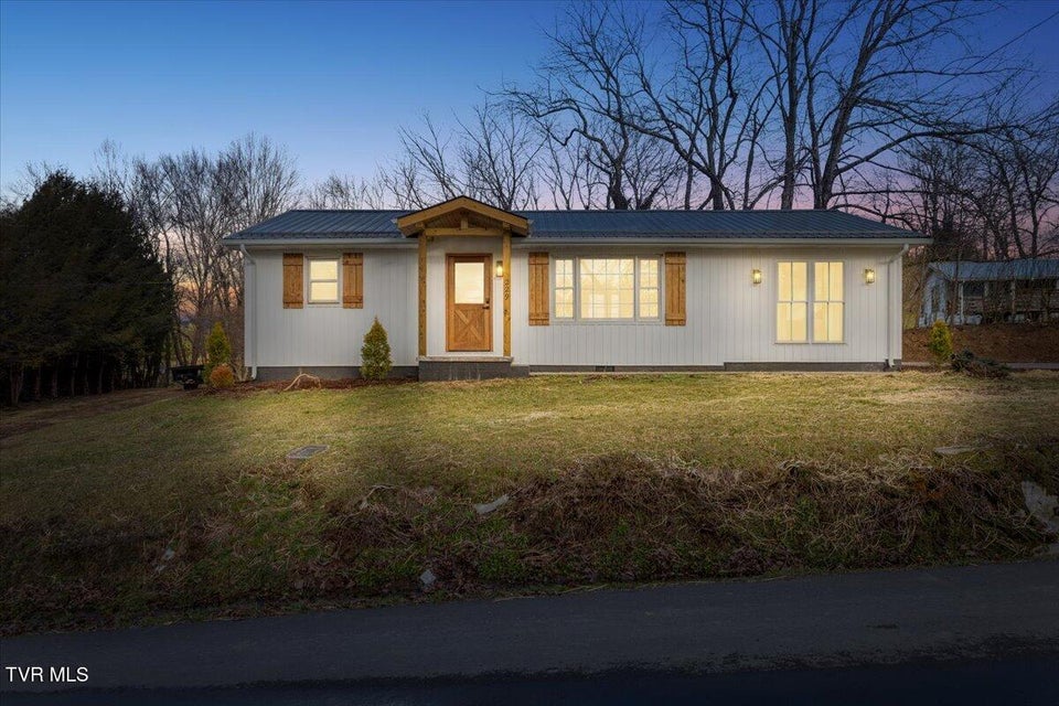 Photo #3: 229 Hillside Road