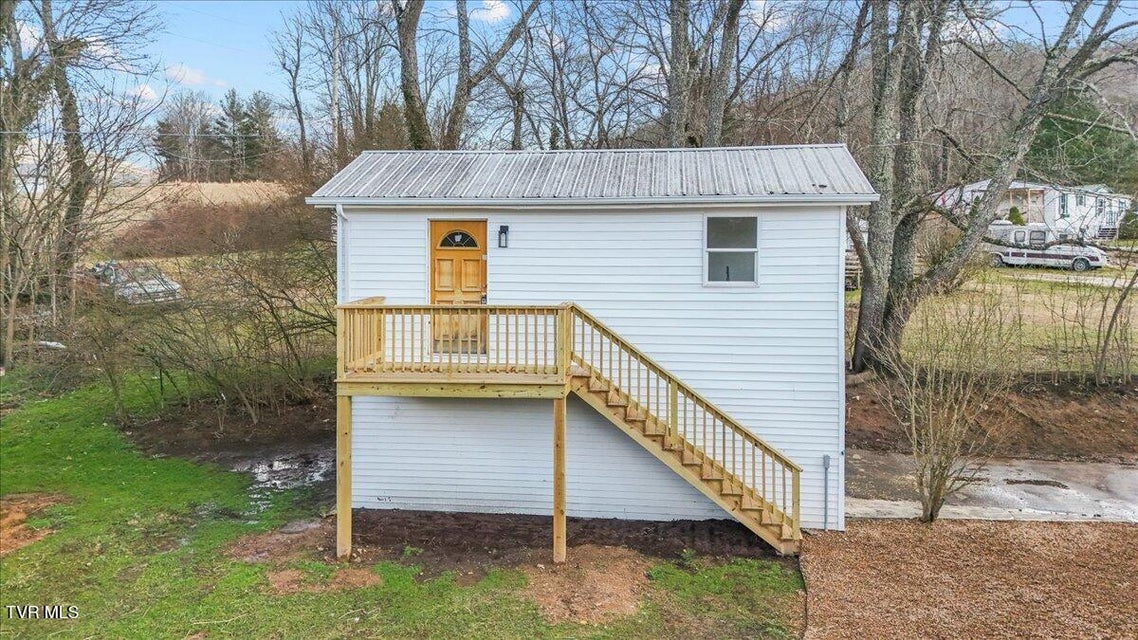 Photo #6: 229 Hillside Road