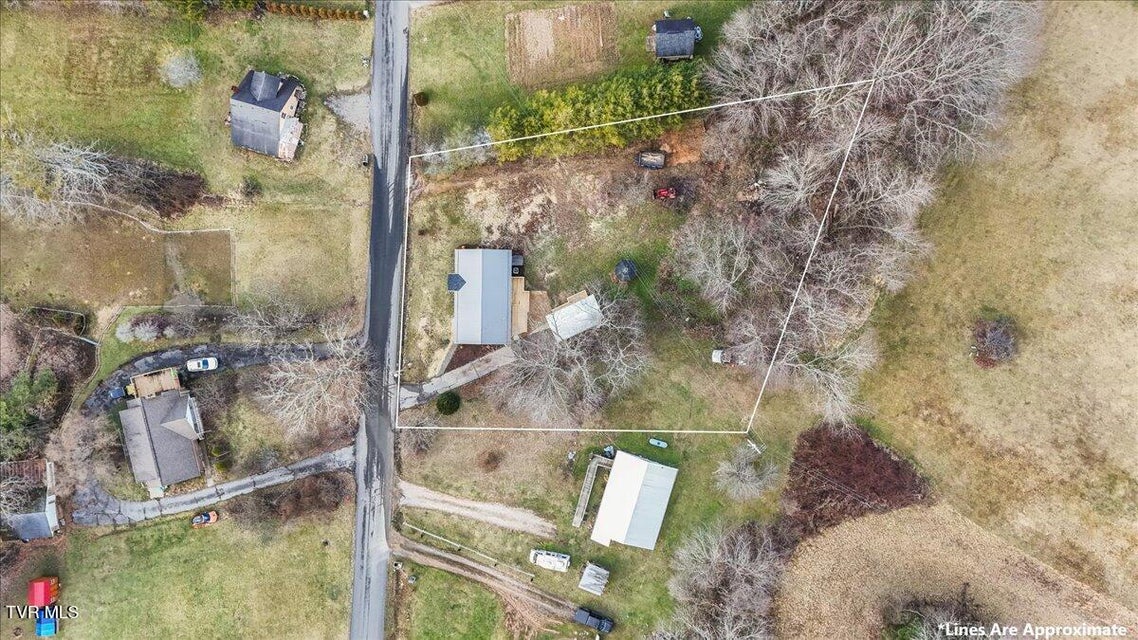 Photo #44: 229 Hillside Road