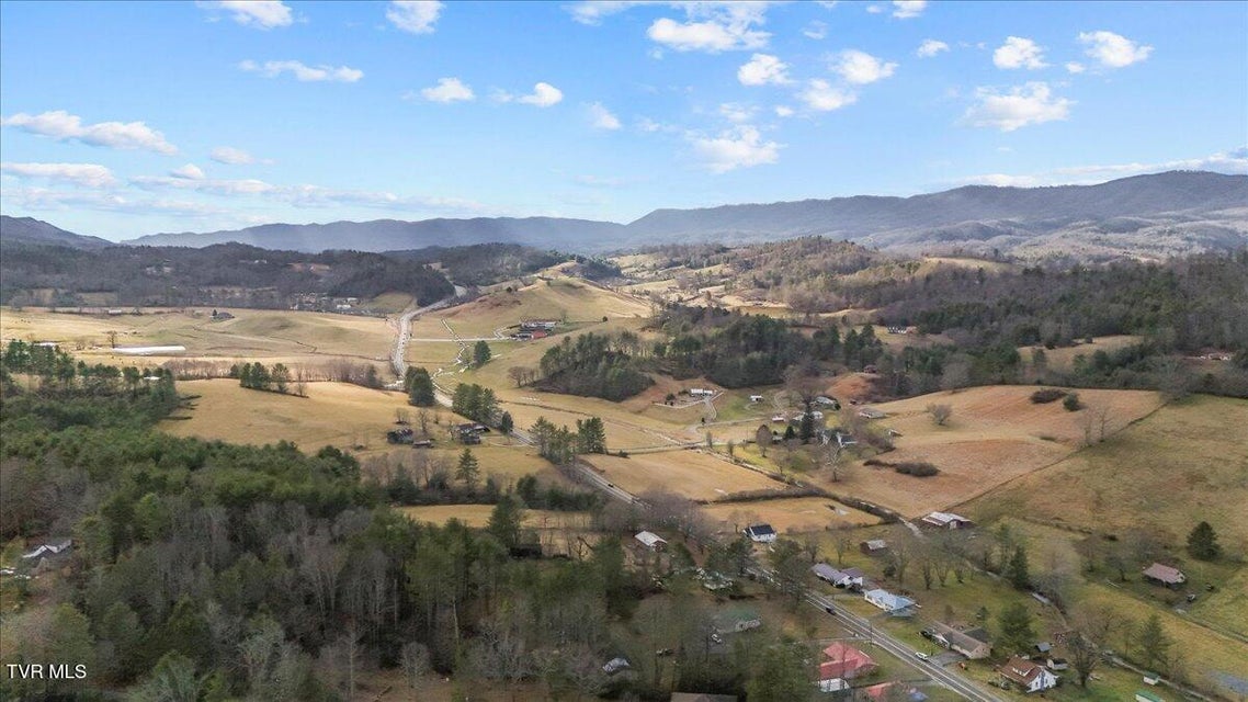 Photo #45: 229 Hillside Road