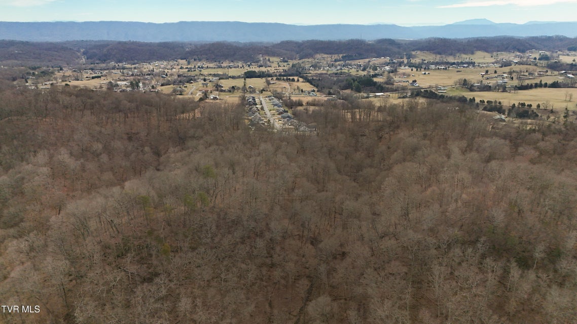 Photo #17: 200-201 Fox Ridge Drive