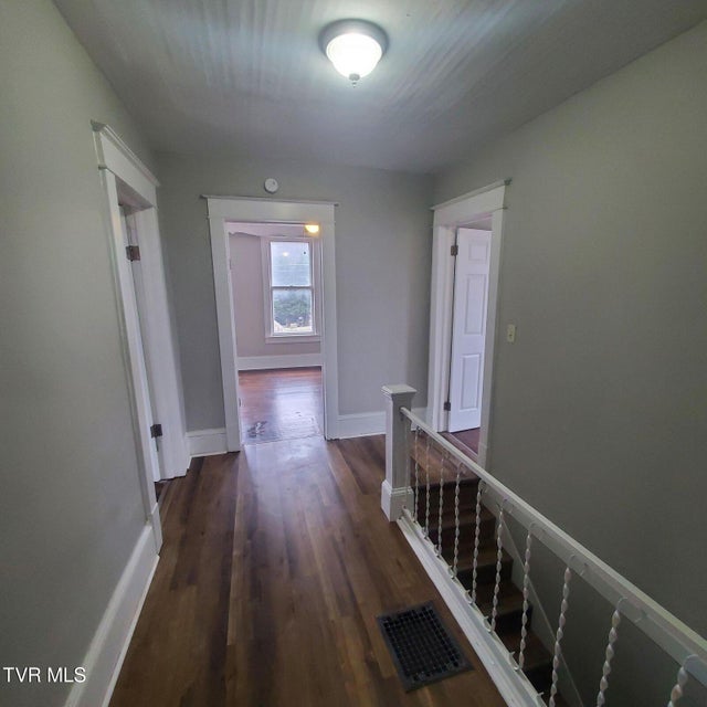 Photo #12: 1211 Broad Street