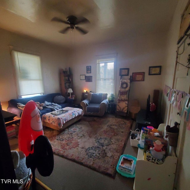 Photo #38: 1211 Broad Street