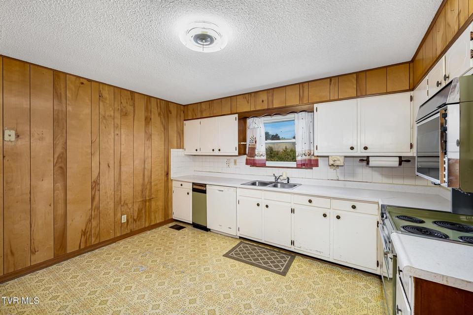 Photo #57: 6421 Old Russellville Pike