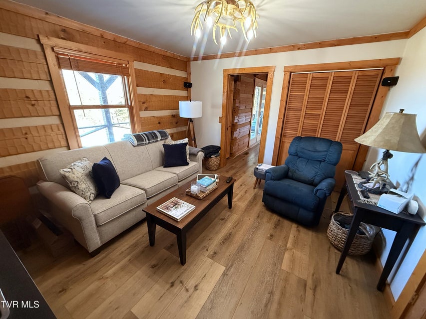 Photo #23: 990 Luna Way