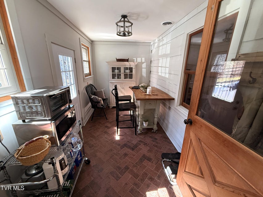 Photo #28: 990 Luna Way