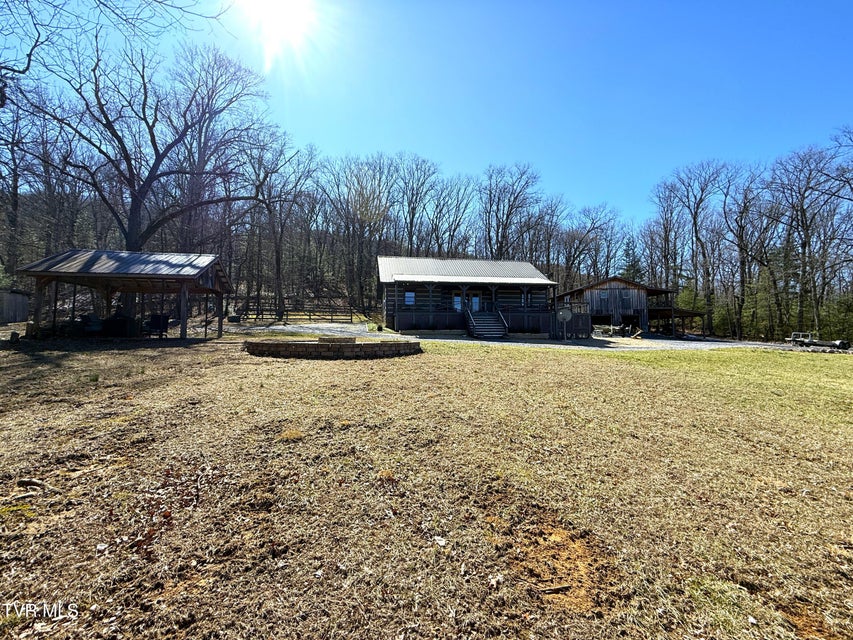 Photo #47: 990 Luna Way