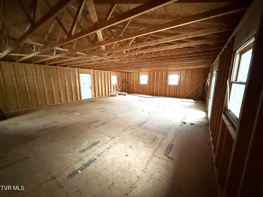 Photo #39: 990 Luna Way