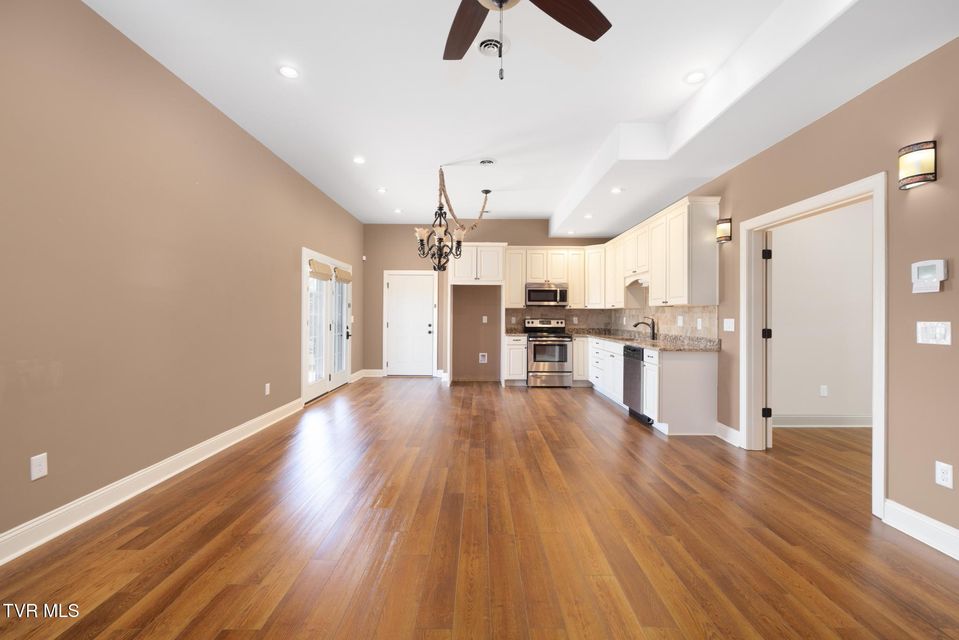 Photo #36: 376 Sweetgrass Lane