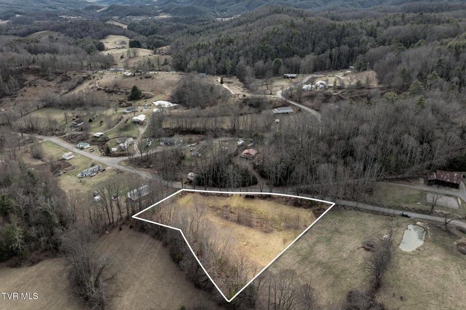 Photo #13: 3085 Slabtown Road