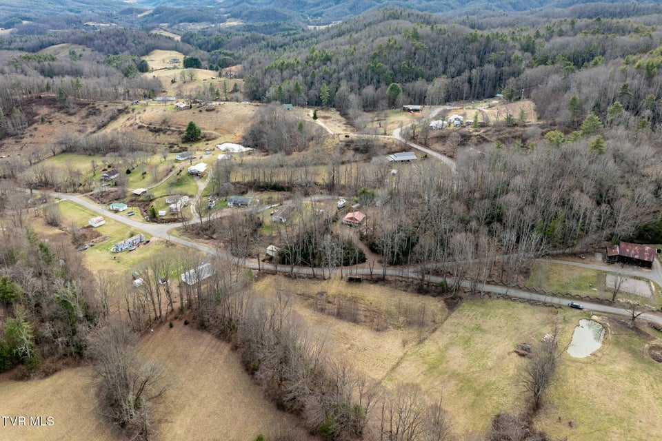 Photo #14: 3085 Slabtown Road