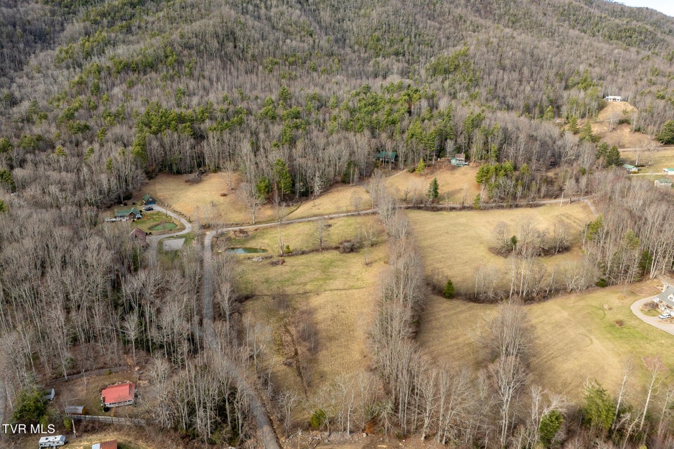 Photo #16: 3085 Slabtown Road