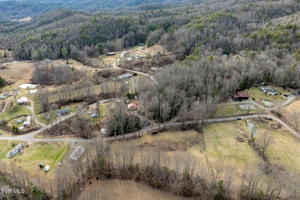 Photo #18: 3085 Slabtown Road