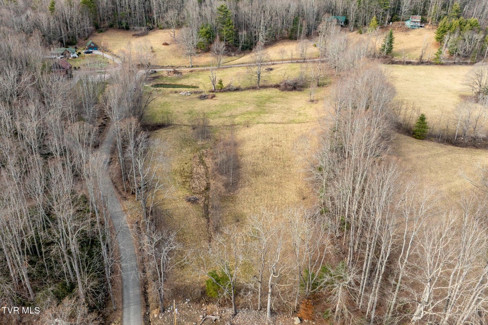 Photo #21: 3085 Slabtown Road