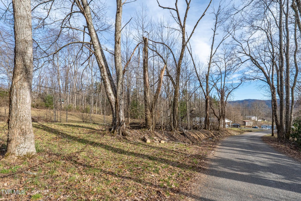 Photo #24: 3085 Slabtown Road