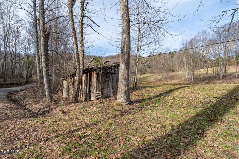 Photo #5: 3085 Slabtown Road