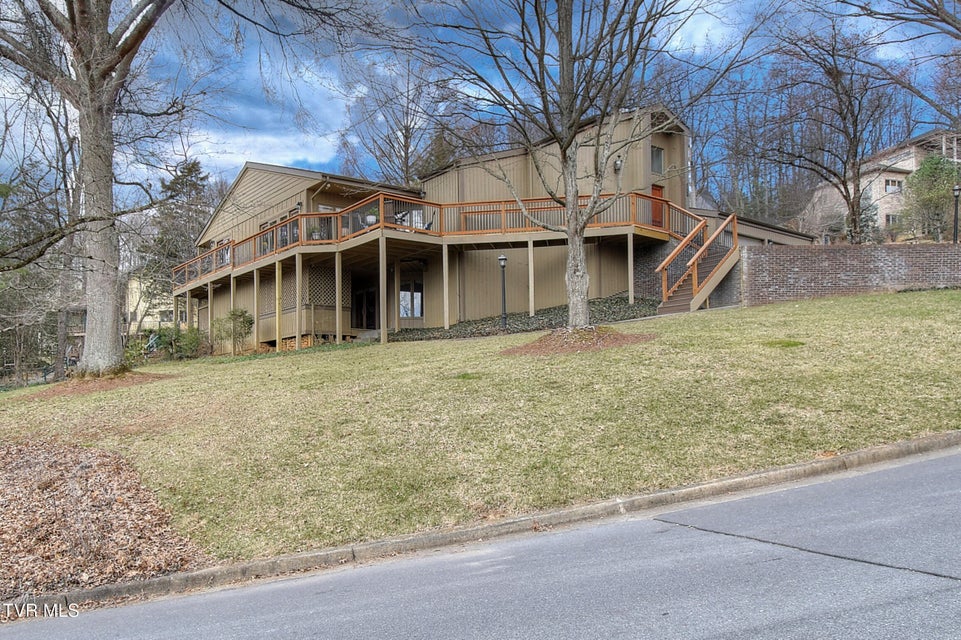 Photo #11: 3601 Honeywood Drive