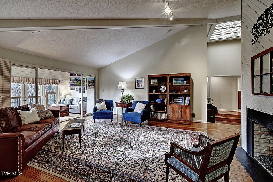 Photo #17: 3601 Honeywood Drive