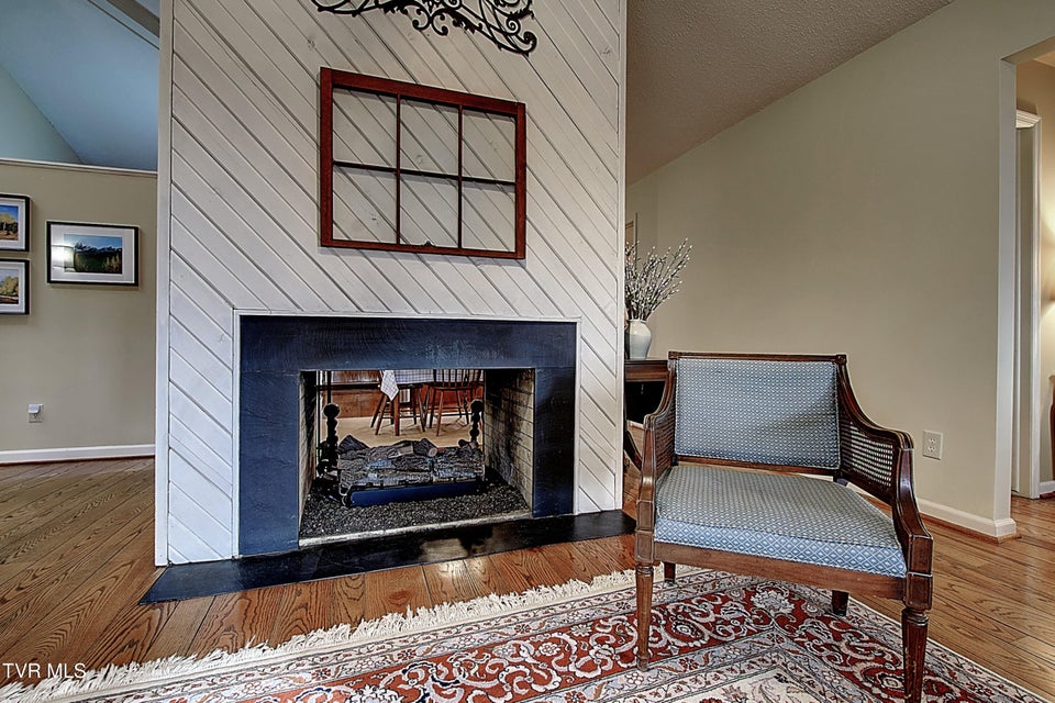 Photo #21: 3601 Honeywood Drive