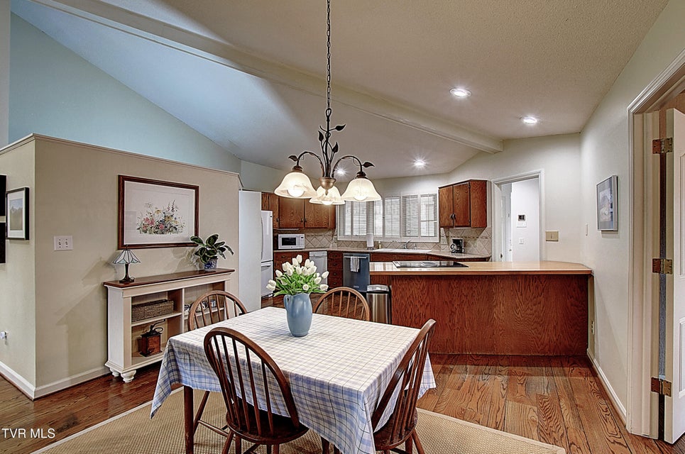 Photo #26: 3601 Honeywood Drive